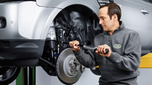 Why You Should Take Your Land Rover to a Certified Land Rover Mechanic